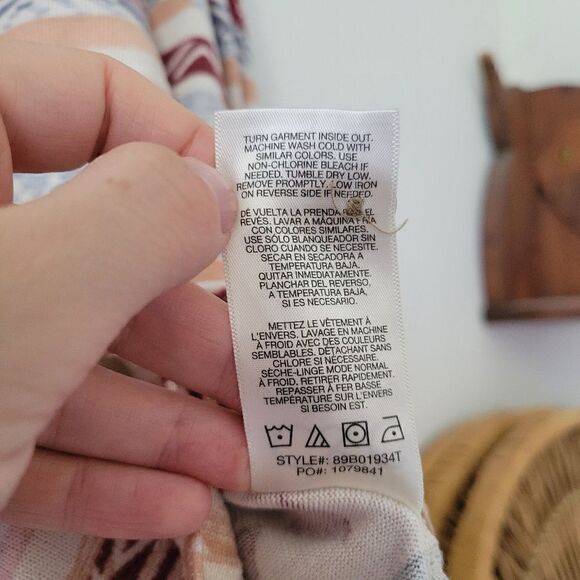 C&C California Tribal Button Down Red/Blue/ - Picture 4 of 7